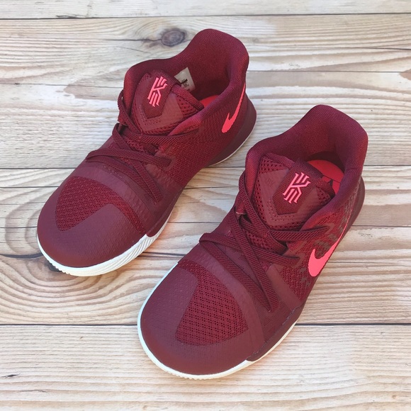 Nike Kyrie 3 (TD) Team Red/Hot Punch-White - Picture 6 of 16